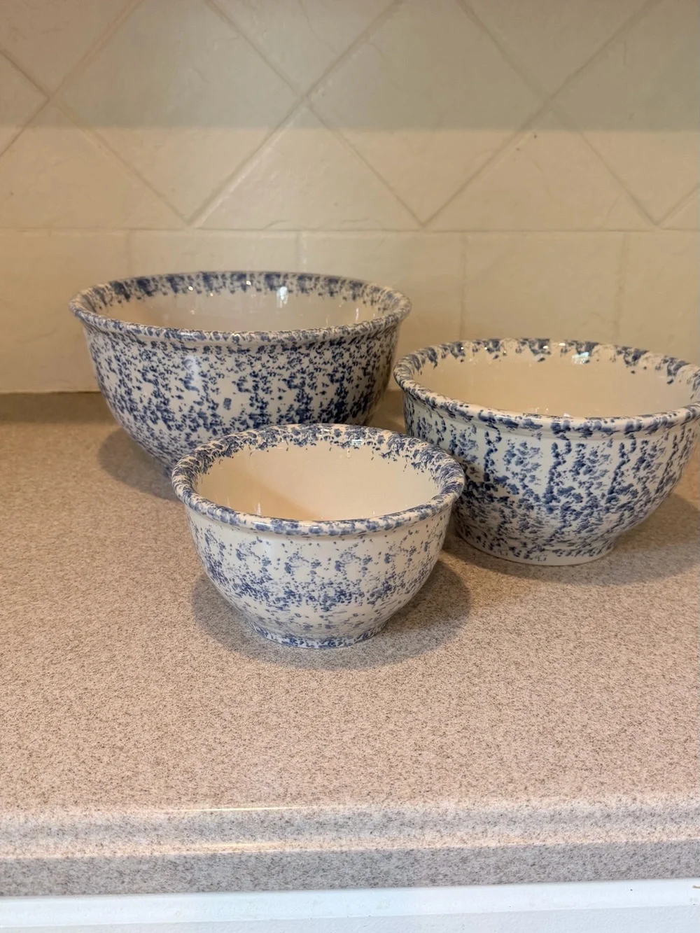 William Sonoma Vintage Nesting Bowl Set-Blue & White Sponge paint-heavy ceramic